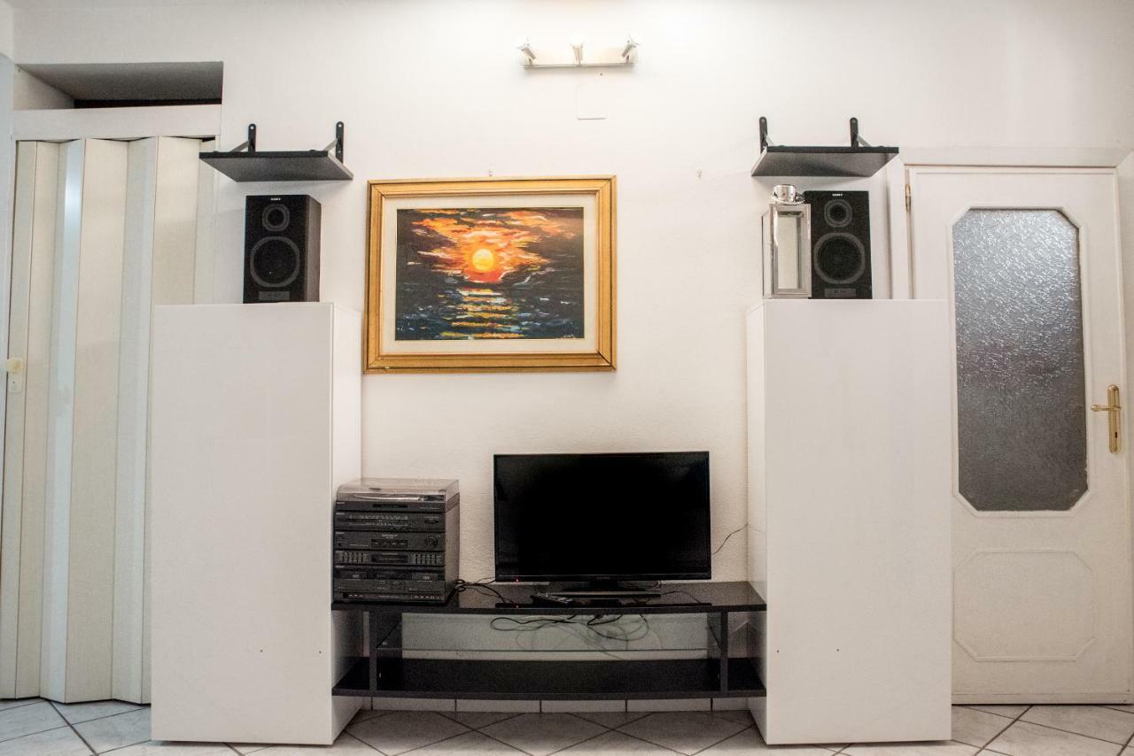 Casa Vacanze Margherita Porto Torres Extérieur photo