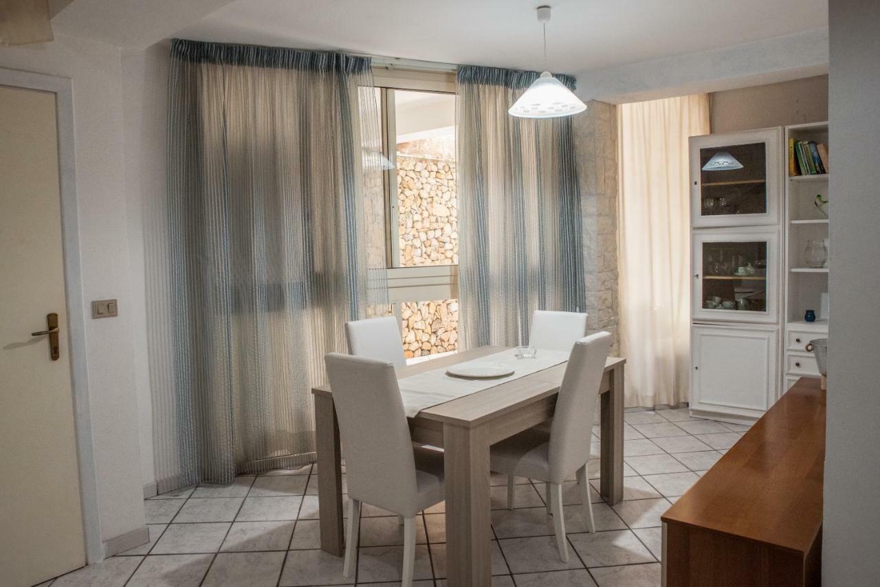 Casa Vacanze Margherita Porto Torres Extérieur photo